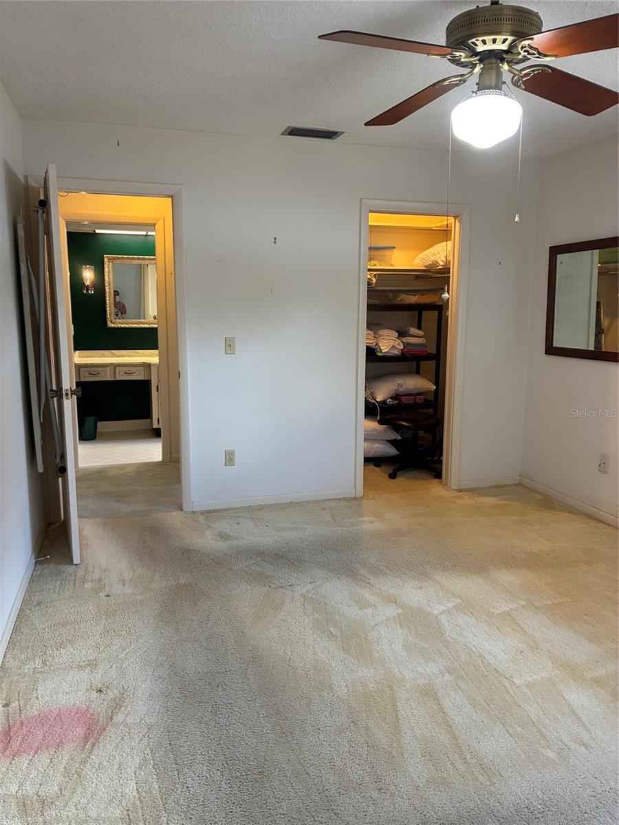 1657 S LAKE AVE #1 — photo 14