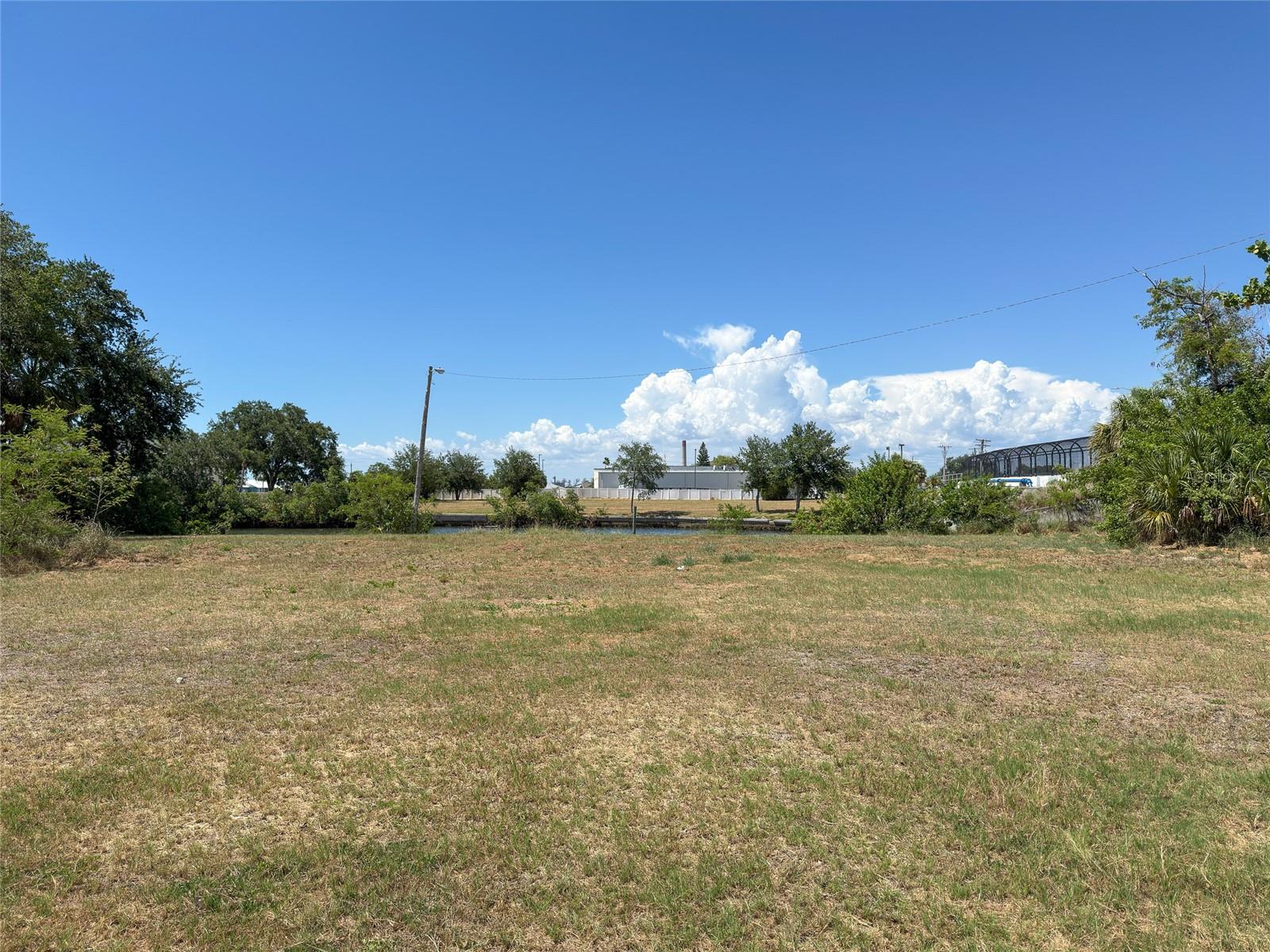 601 FLAMINGO DR — photo 14