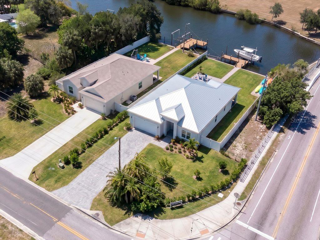 601 FLAMINGO DR — photo 4