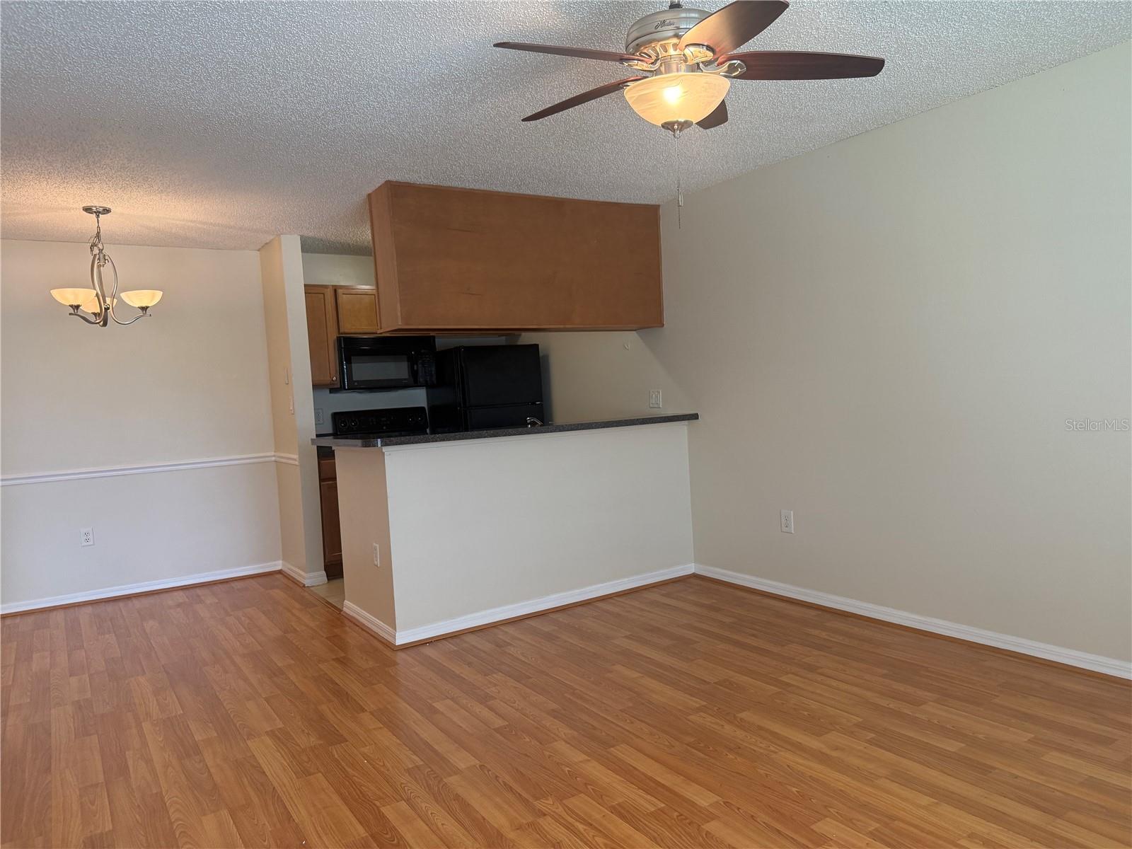 220 LAKE PARSONS GRN #205 — photo 5