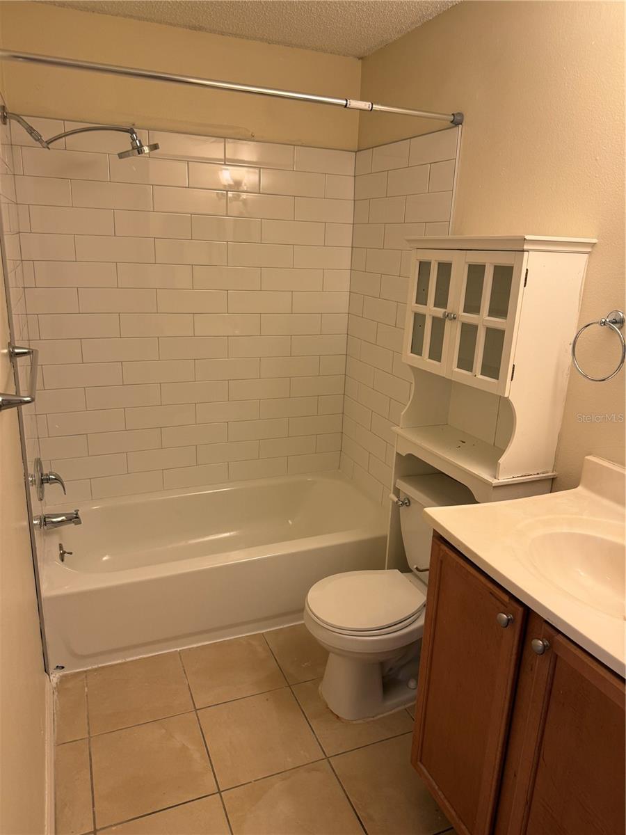 220 LAKE PARSONS GRN #205 — photo 18