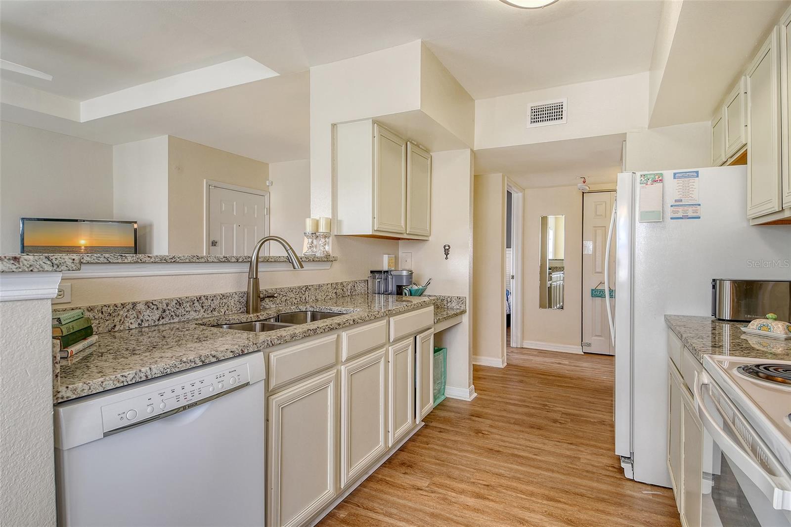 1010 VILLAGIO CIR #201 — photo 13