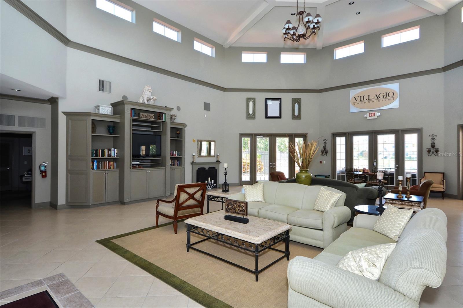 1010 VILLAGIO CIR #201 — photo 32