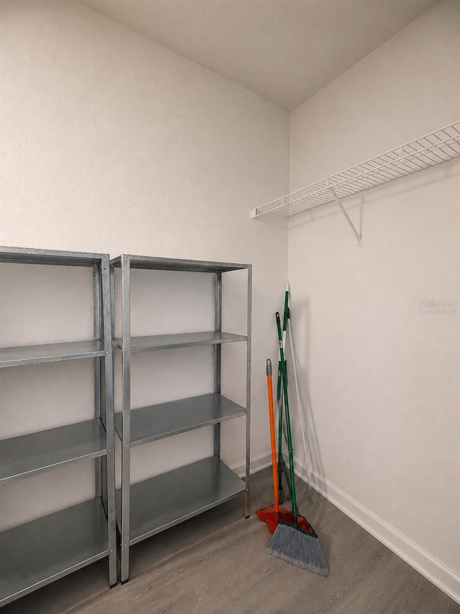 8932 MANOR LOOP #102 — photo 36