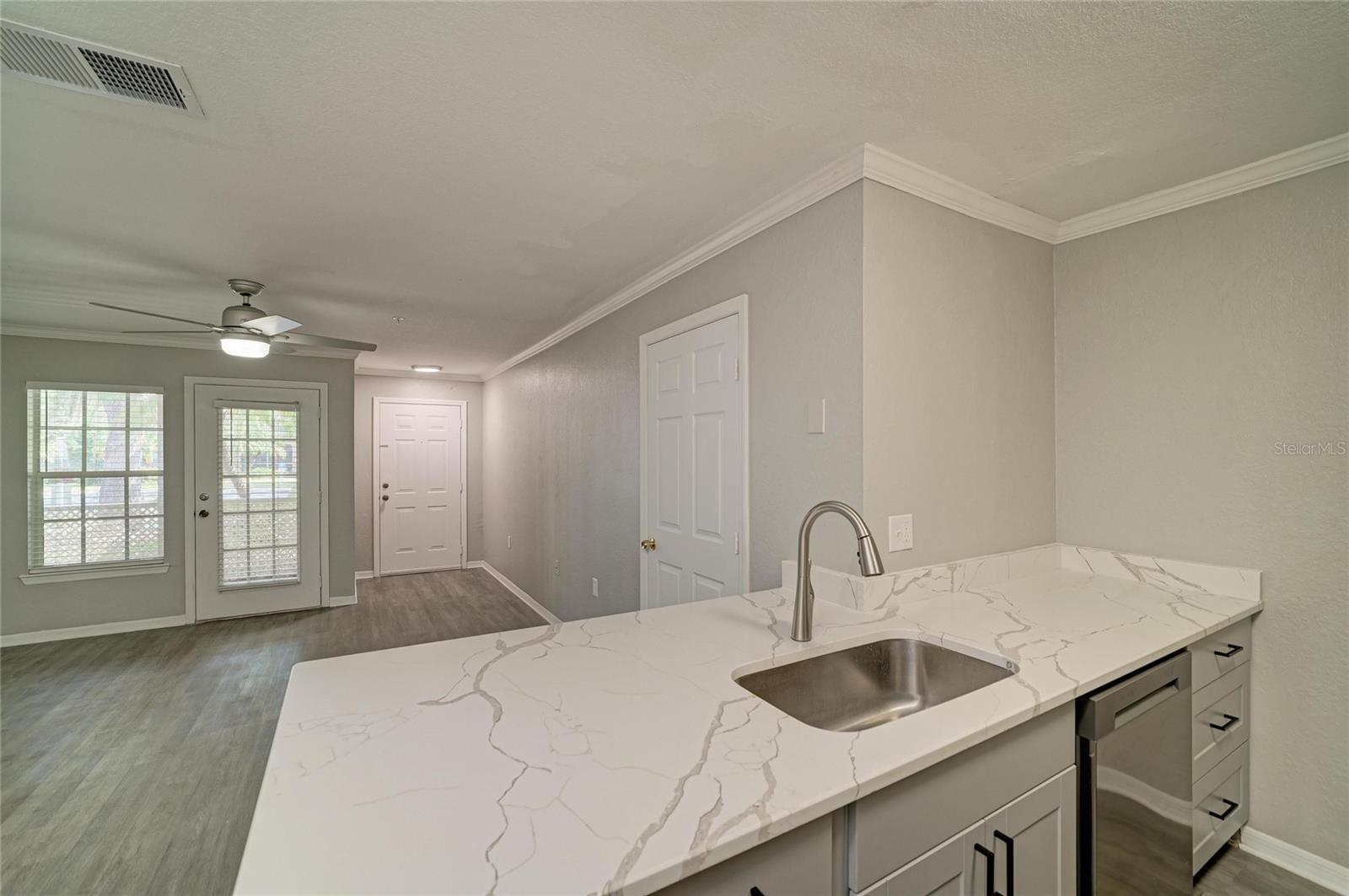 8932 MANOR LOOP #102 — photo 20