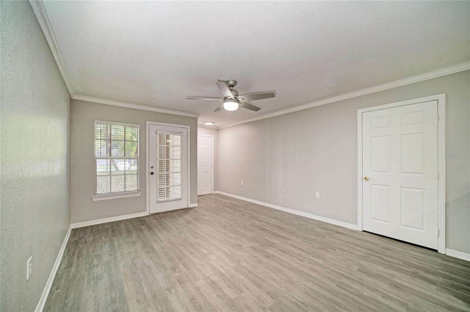 8932 MANOR LOOP #102 — photo 10