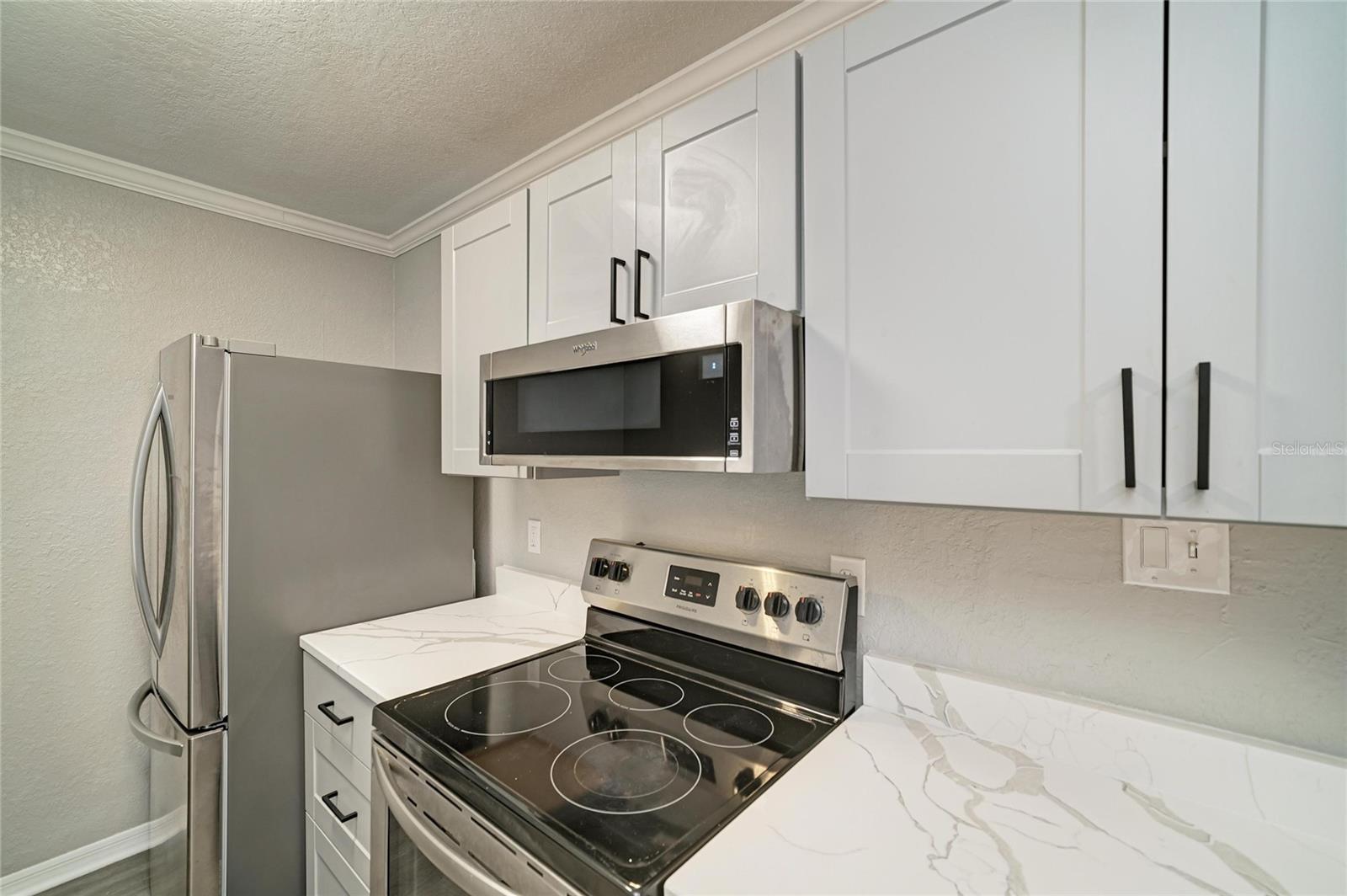 8932 MANOR LOOP #102 — photo 19