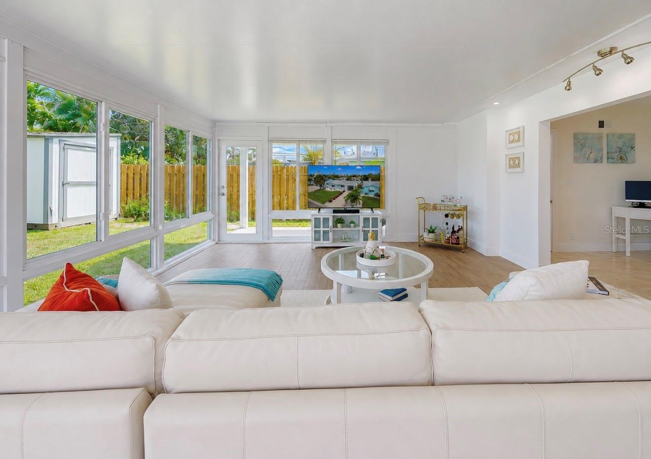 480 S BAYSHORE DR — photo 31