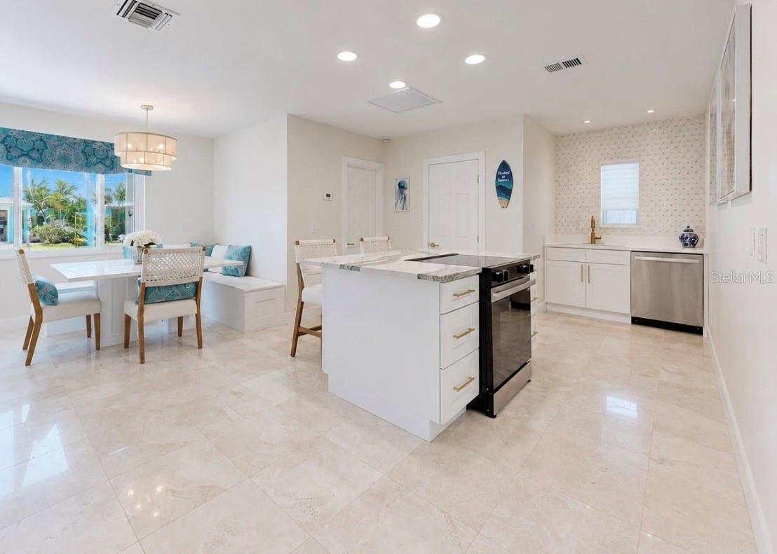 480 S BAYSHORE DR — photo 8