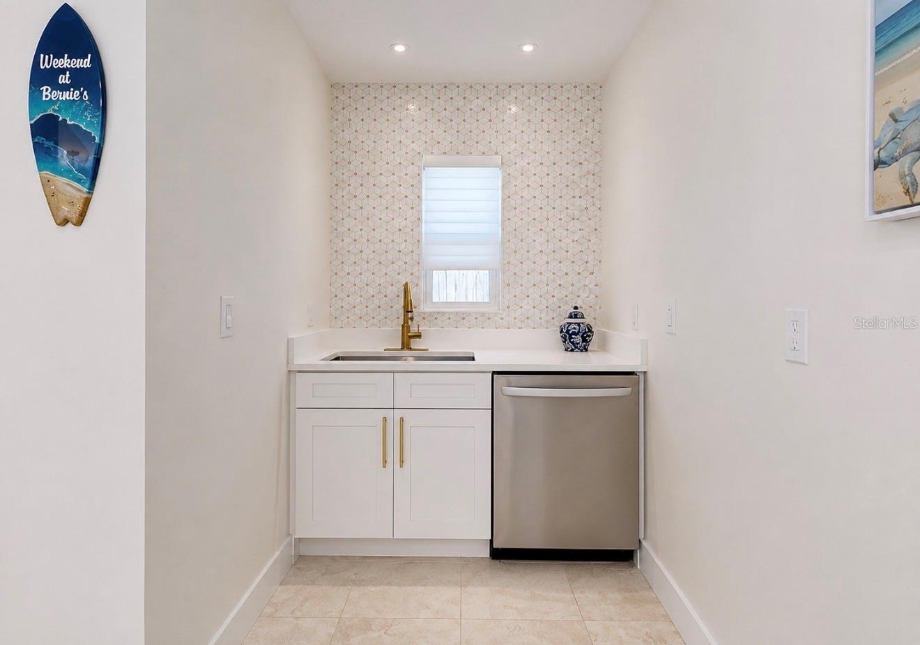 480 S BAYSHORE DR — photo 22