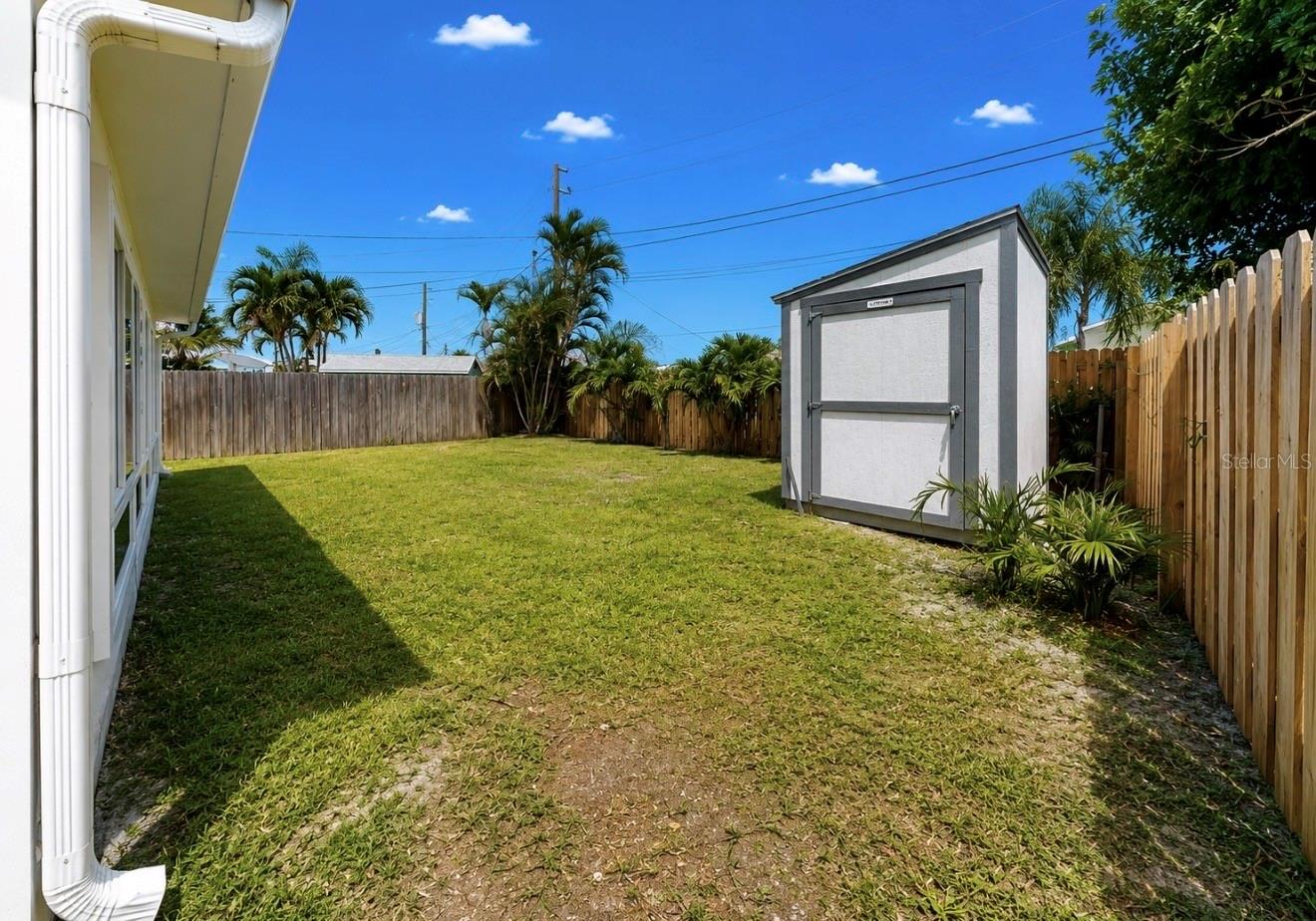 480 S BAYSHORE DR — photo 51