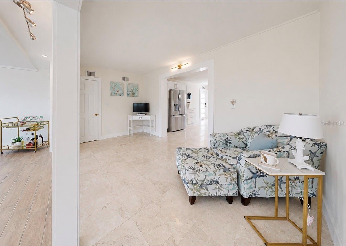 480 S BAYSHORE DR — photo 33
