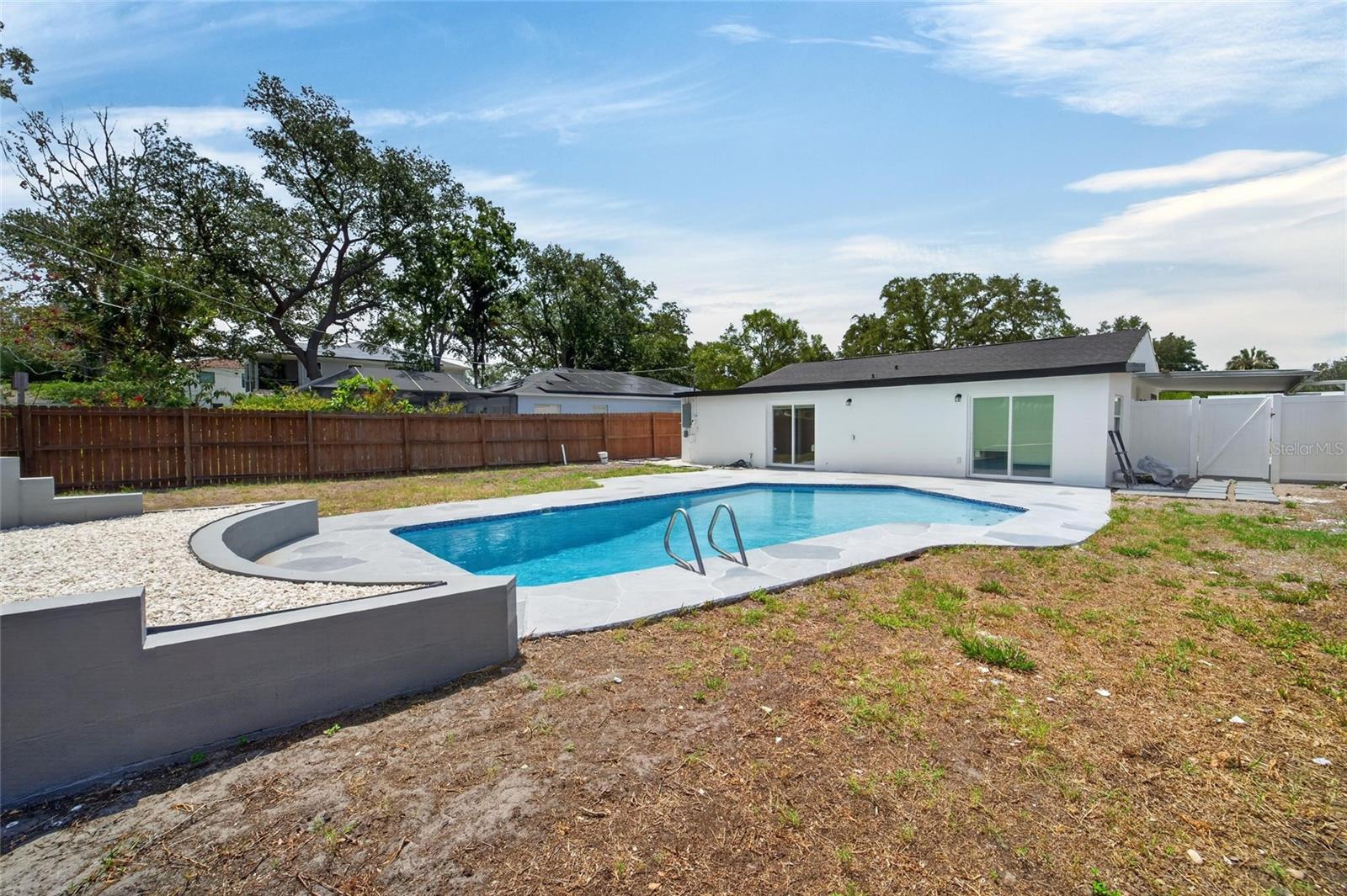 4711 W LAWN AVE — photo 61