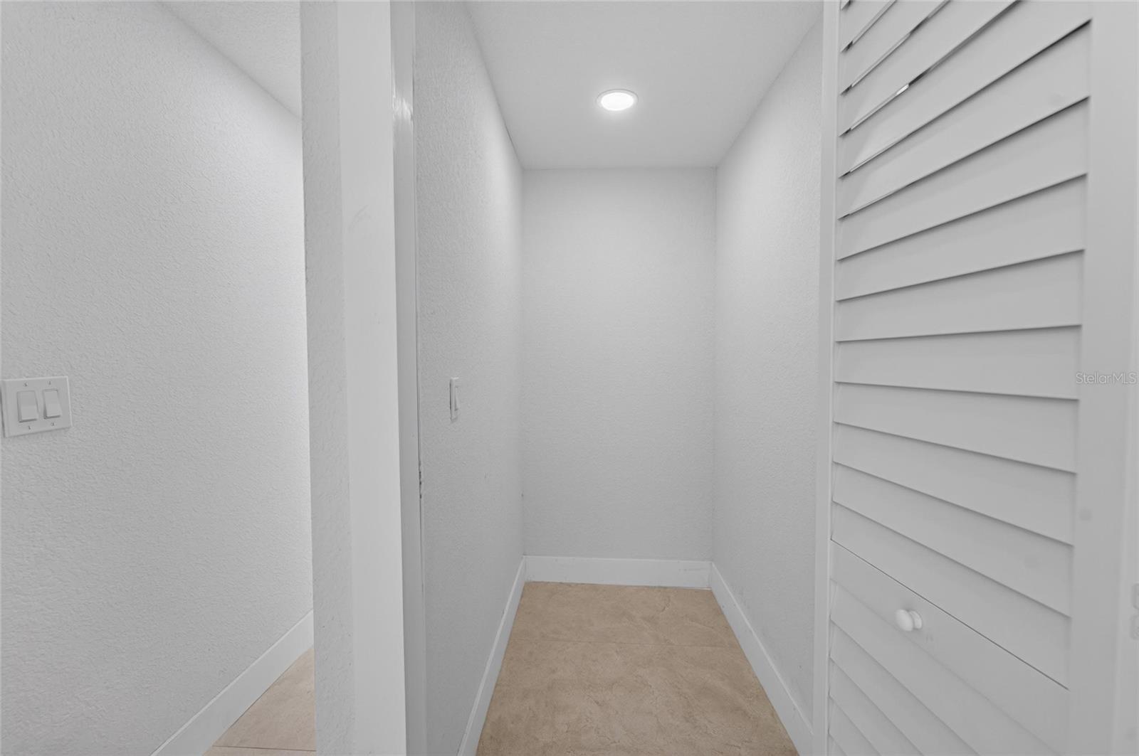 4711 W LAWN AVE — photo 30