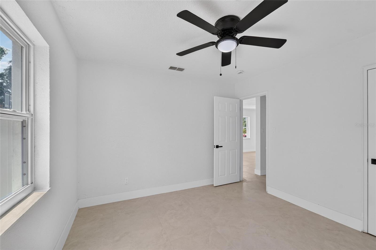 4711 W LAWN AVE — photo 47