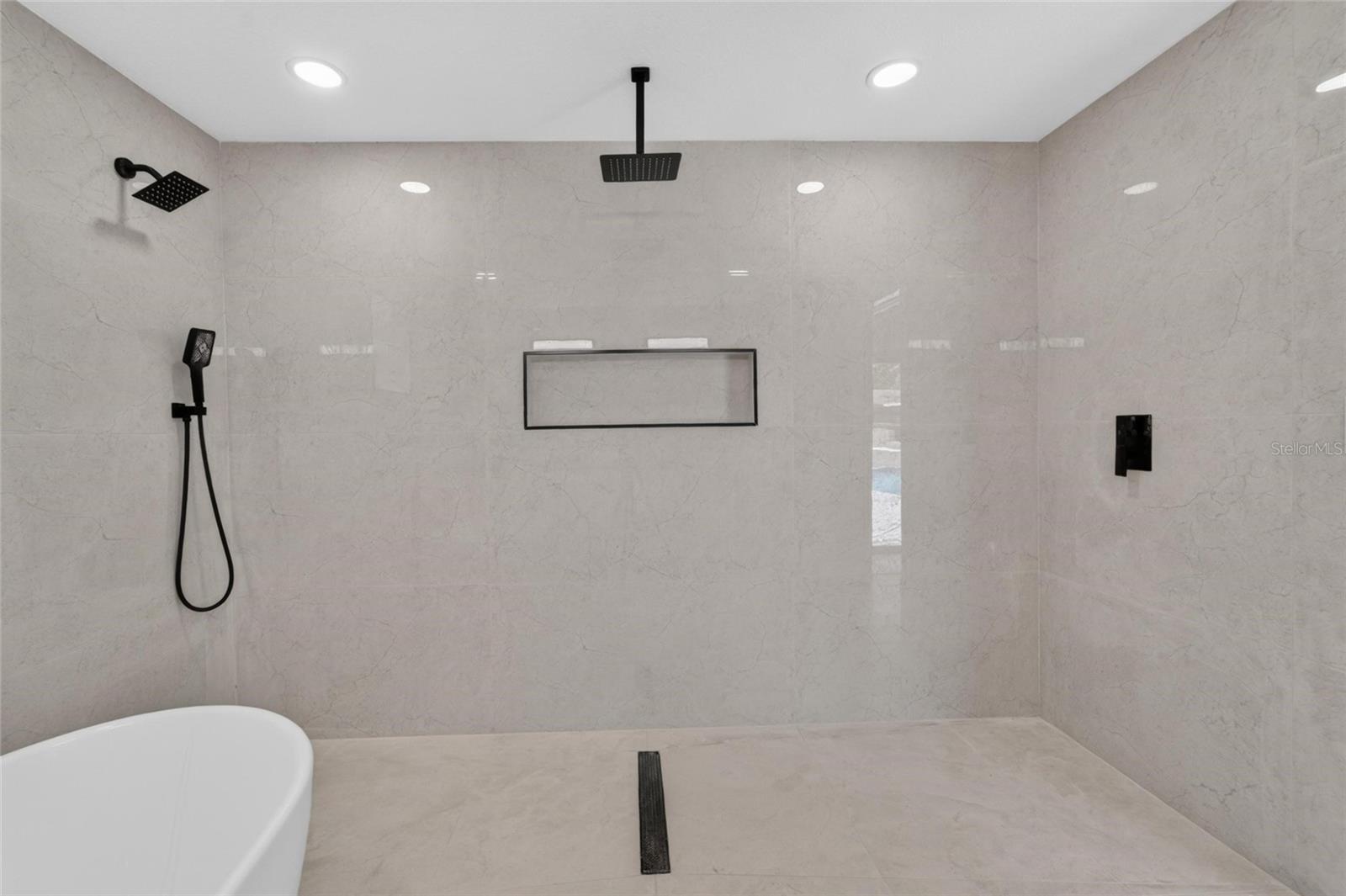 4711 W LAWN AVE — photo 34