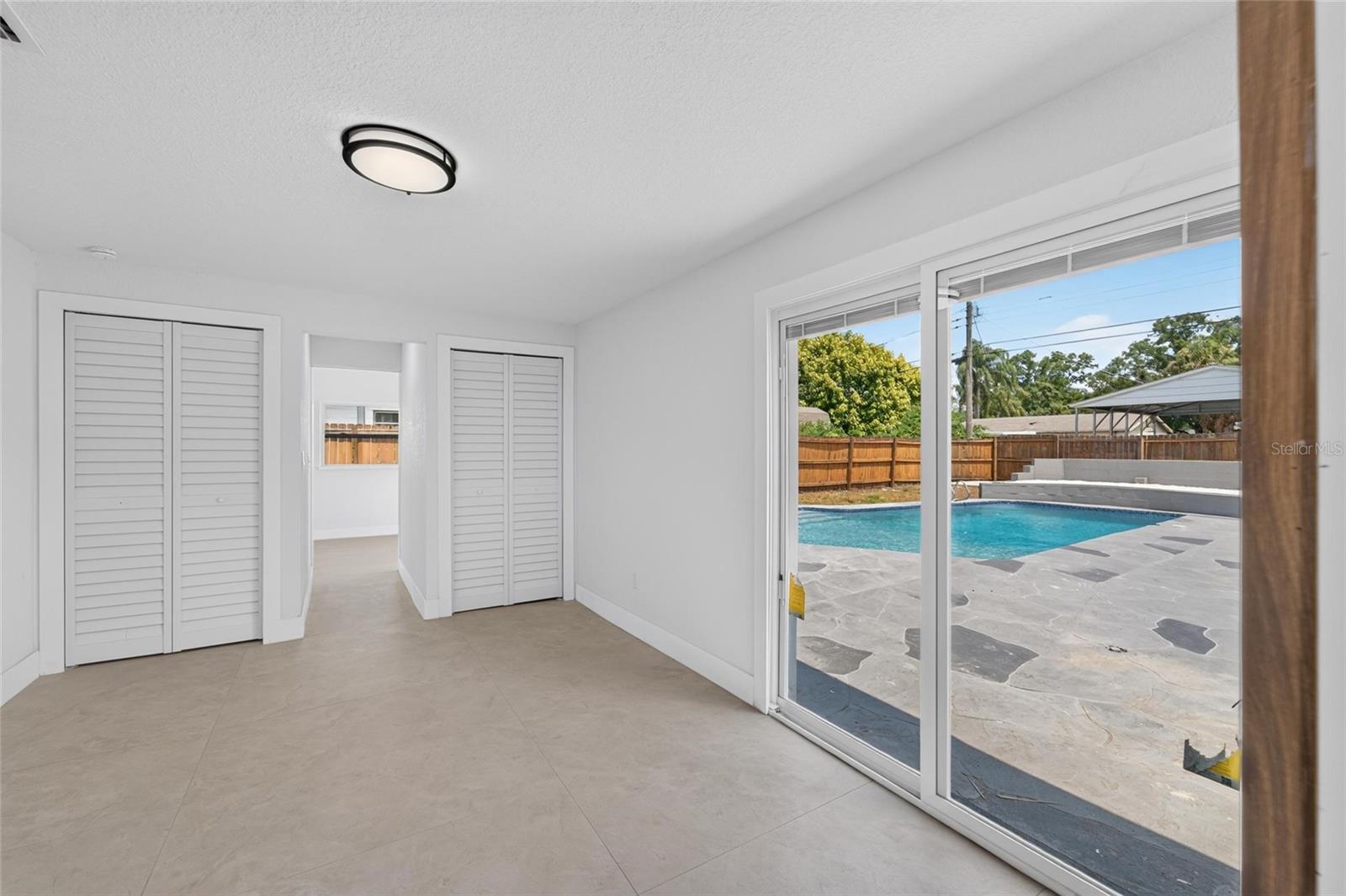4711 W LAWN AVE — photo 27