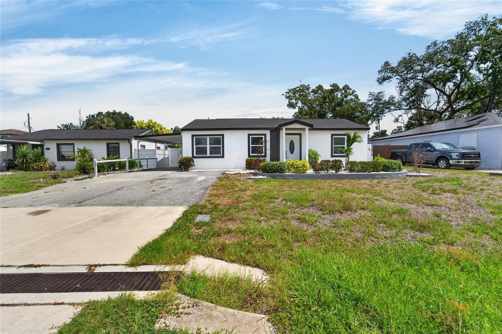 4711 W LAWN AVE — photo 56