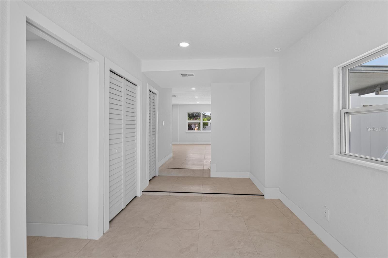 4711 W LAWN AVE — photo 24
