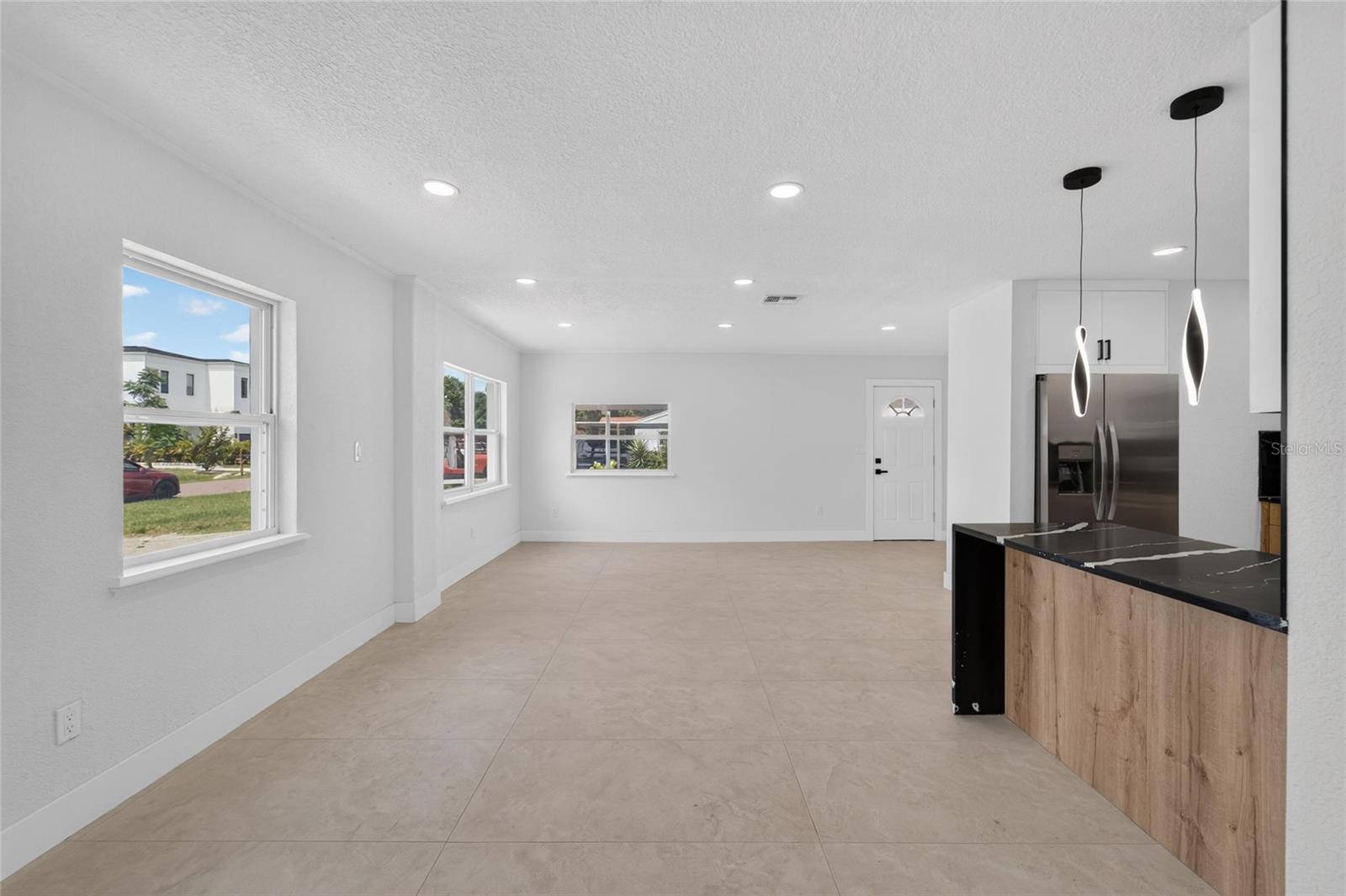 4711 W LAWN AVE — photo 10