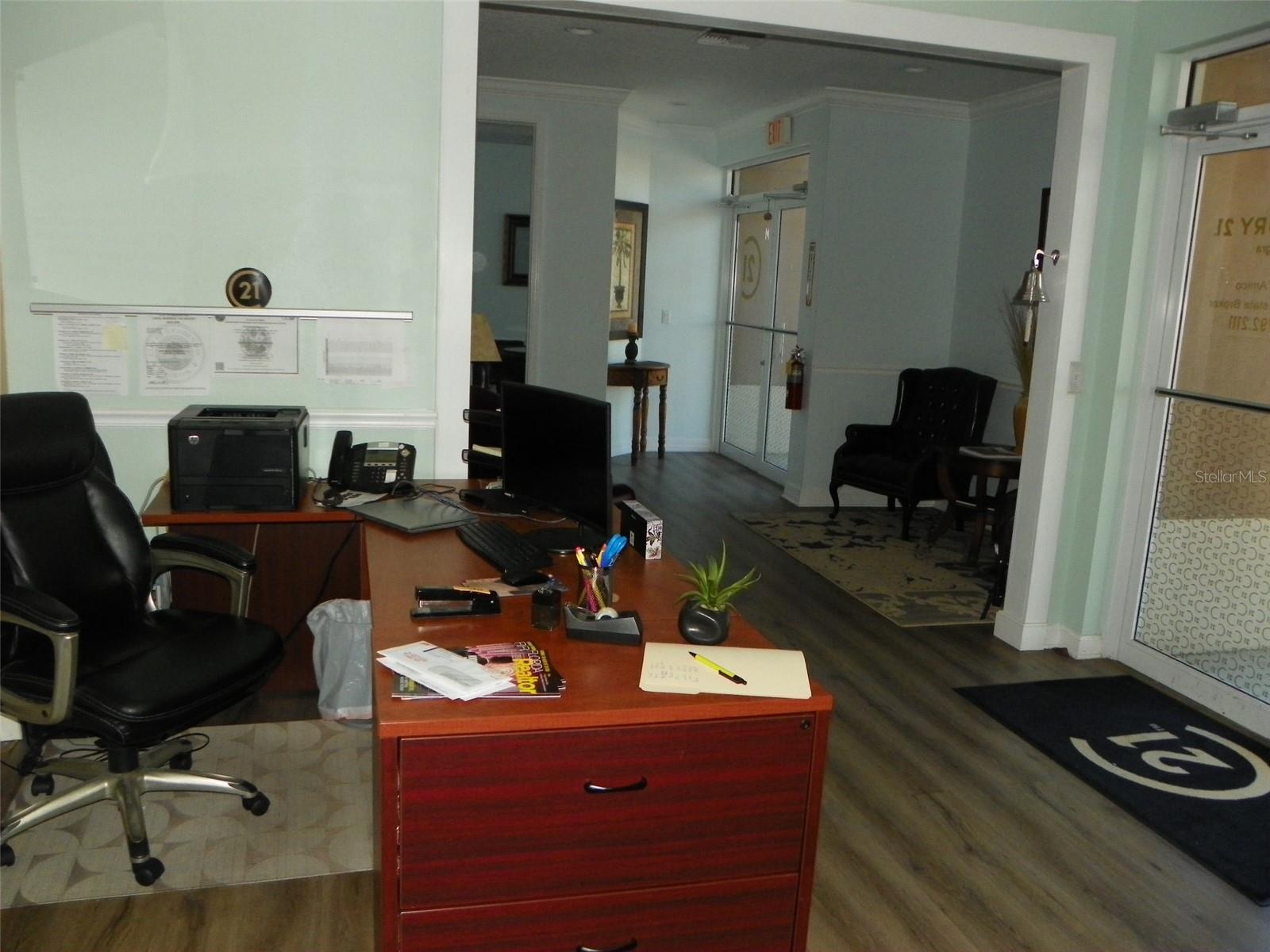 2824 MANATEE AVE E — photo 7