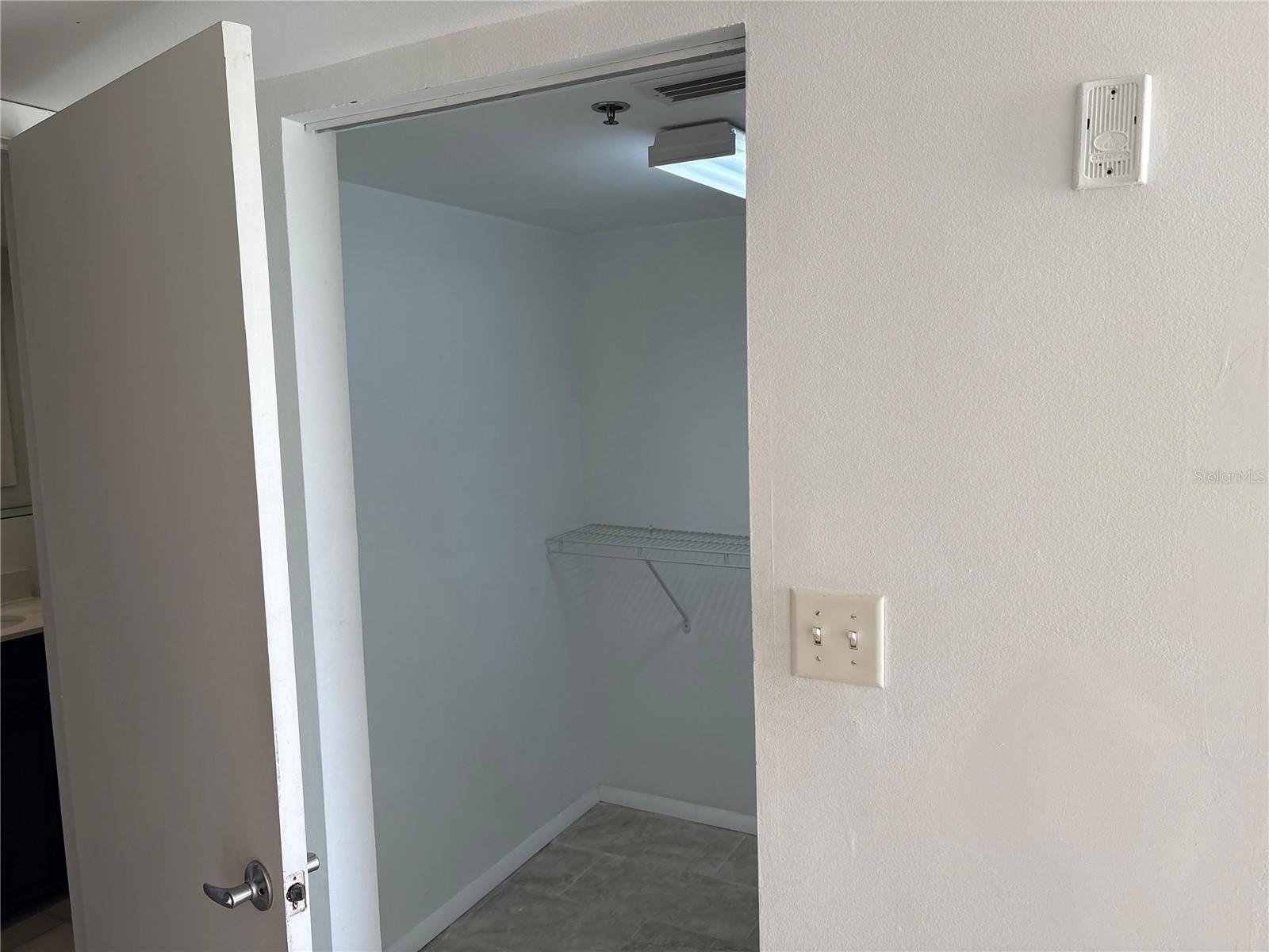 701 S MADISON AVE #315 — photo 14