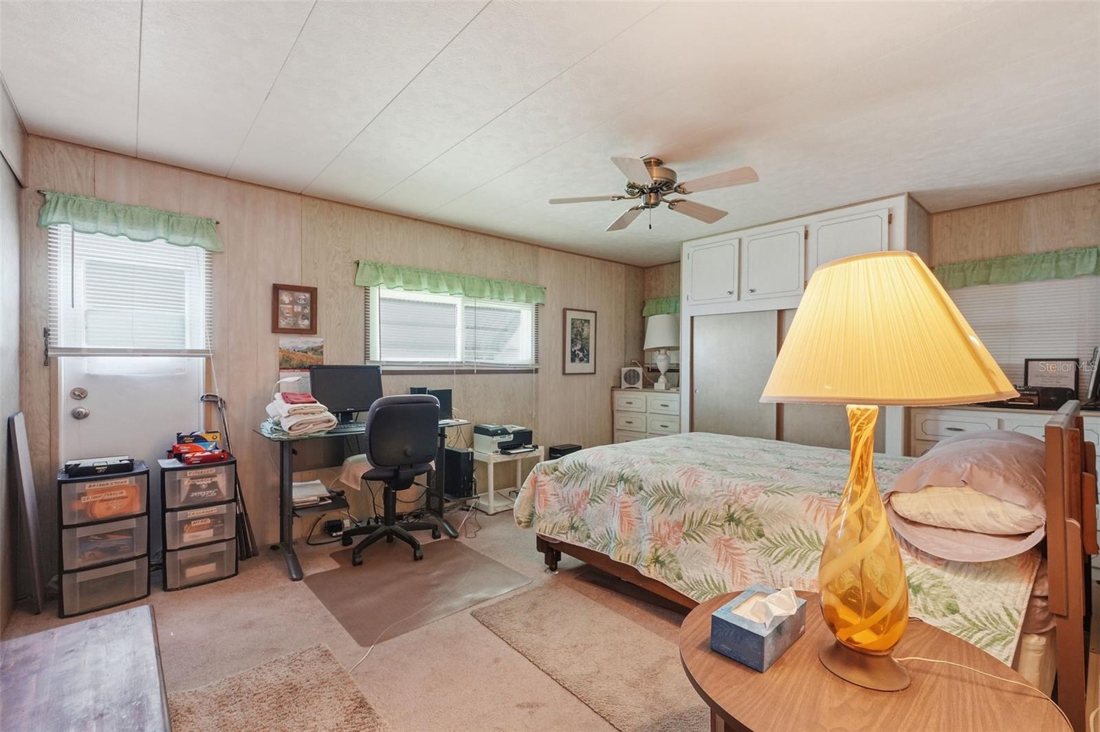 64 RACHEL DR — photo 13