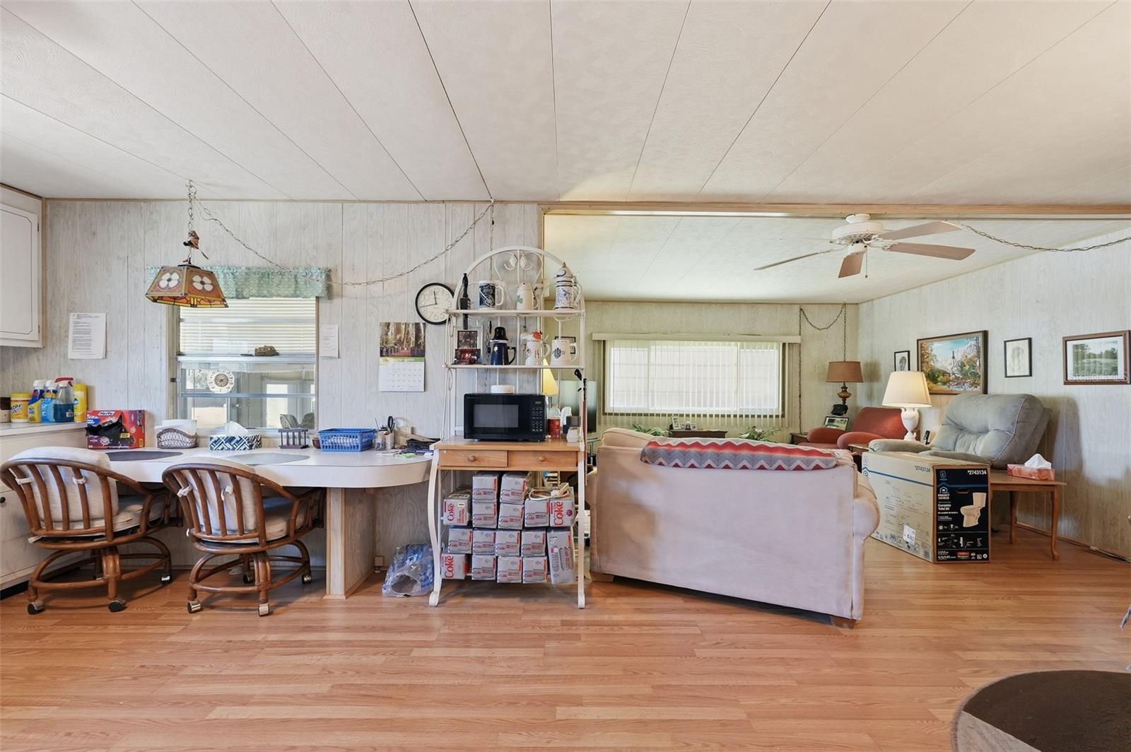 64 RACHEL DR — photo 2