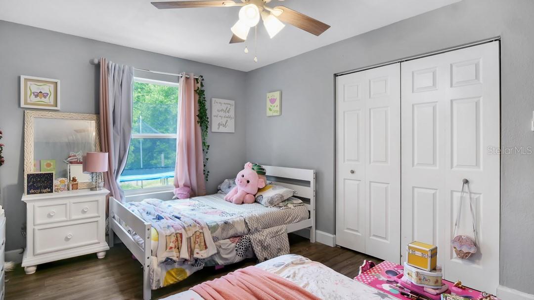 1048 MALLETWOOD DR — photo 35