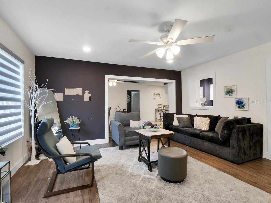 1048 MALLETWOOD DR — photo 21