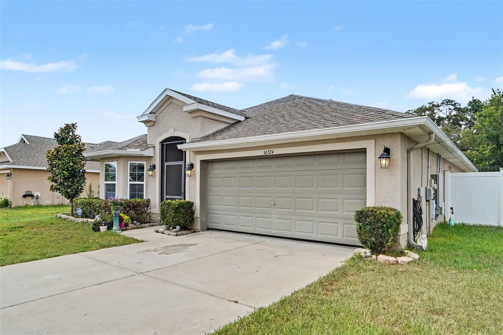 16324 VINE CLIFF AVE — photo 4