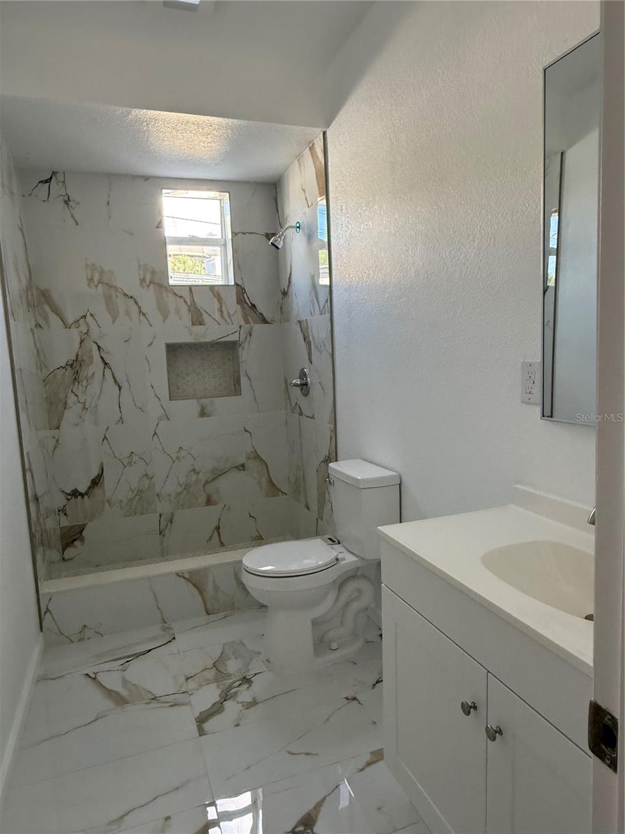 501 ATHENS STREET #A & B — photo 9