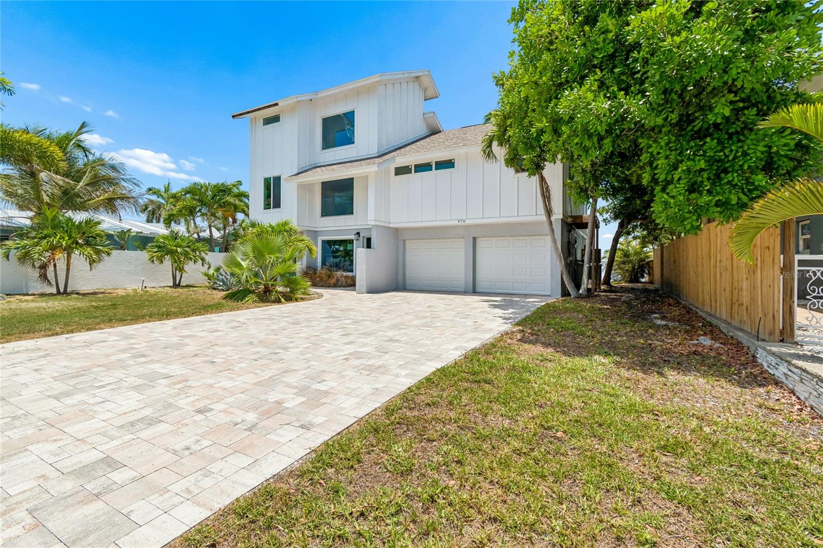 970 BOCA CIEGA ISLE DR — photo 2