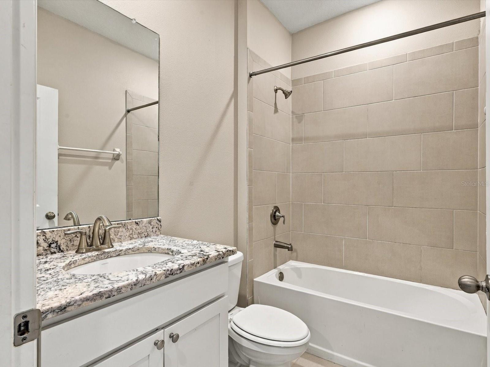 17758 CANTARINA CV — photo 31