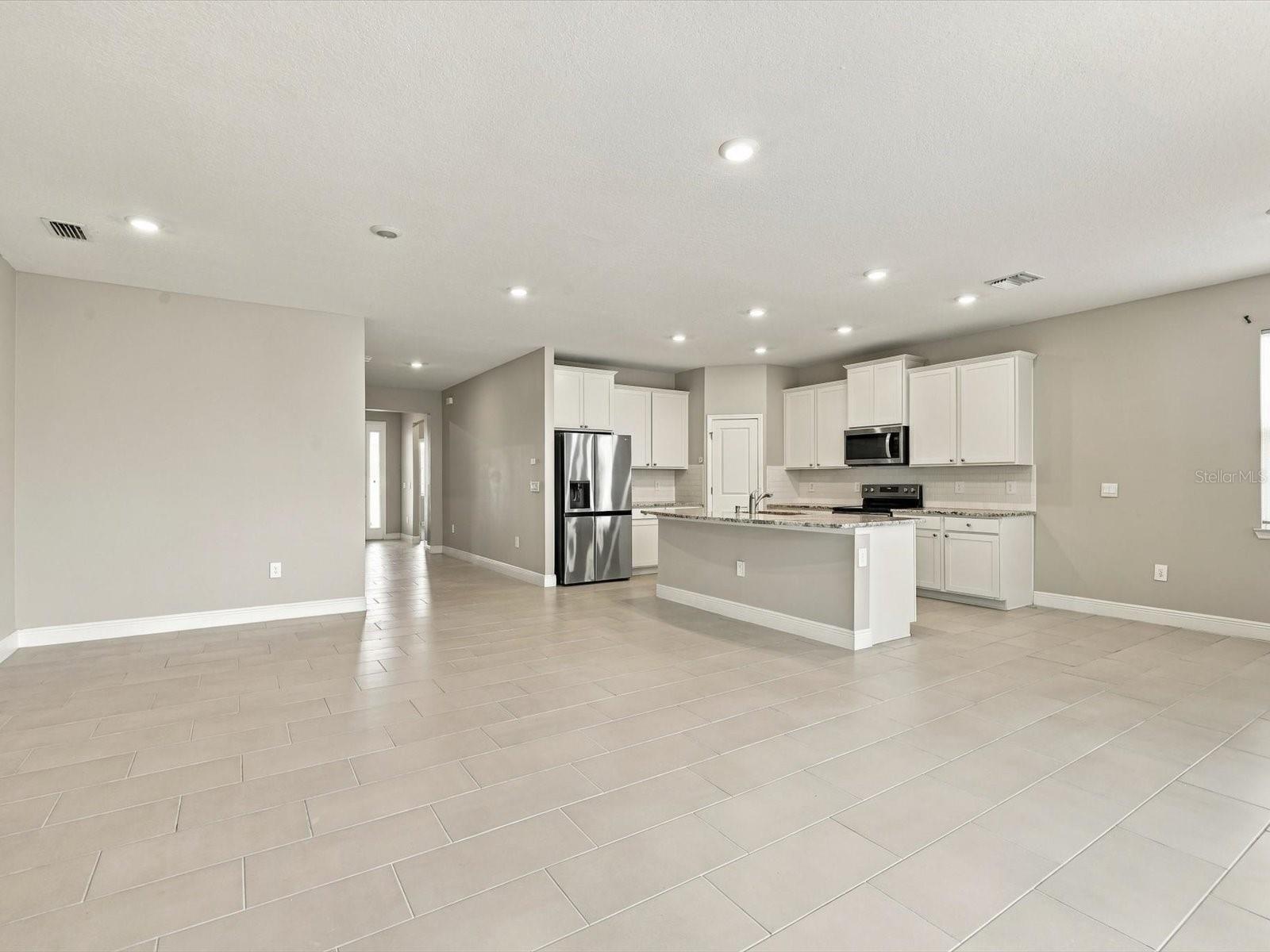 17758 CANTARINA CV — photo 10