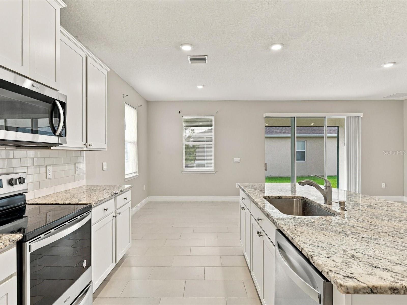 17758 CANTARINA CV — photo 18