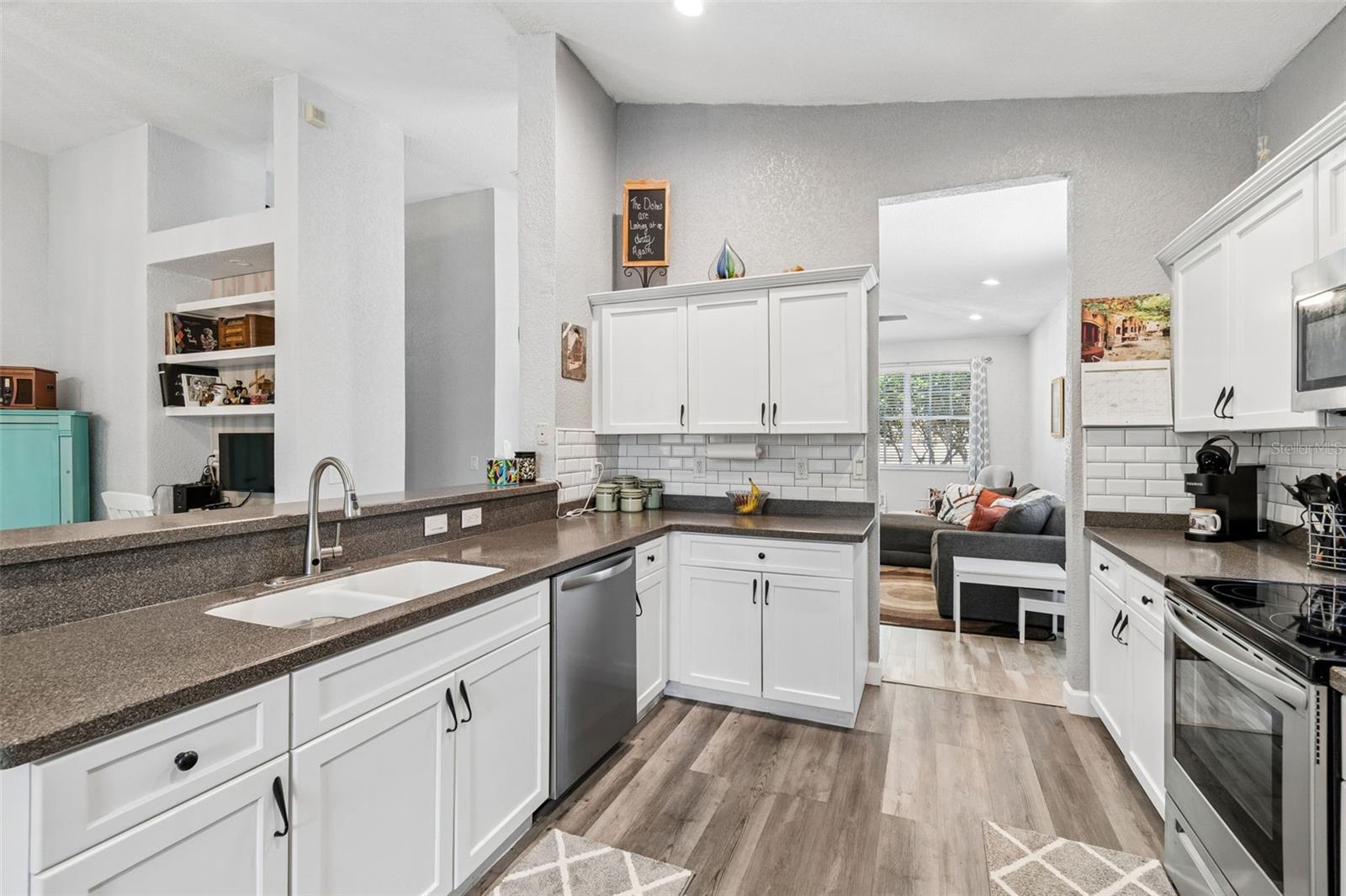 11318 BRIDGE PINE DR — photo 9