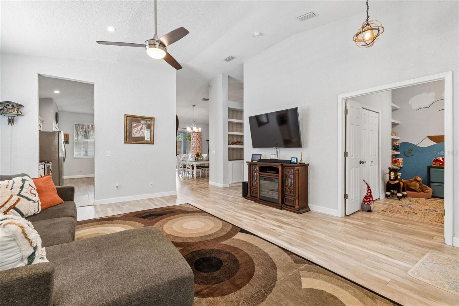11318 BRIDGE PINE DR — photo 6
