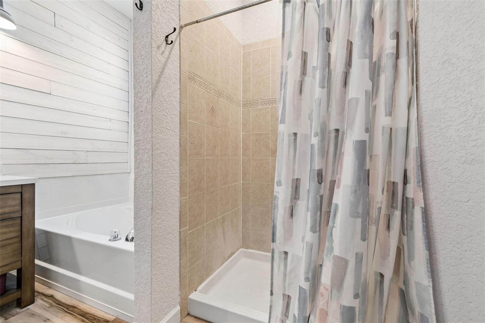 11318 BRIDGE PINE DR — photo 22