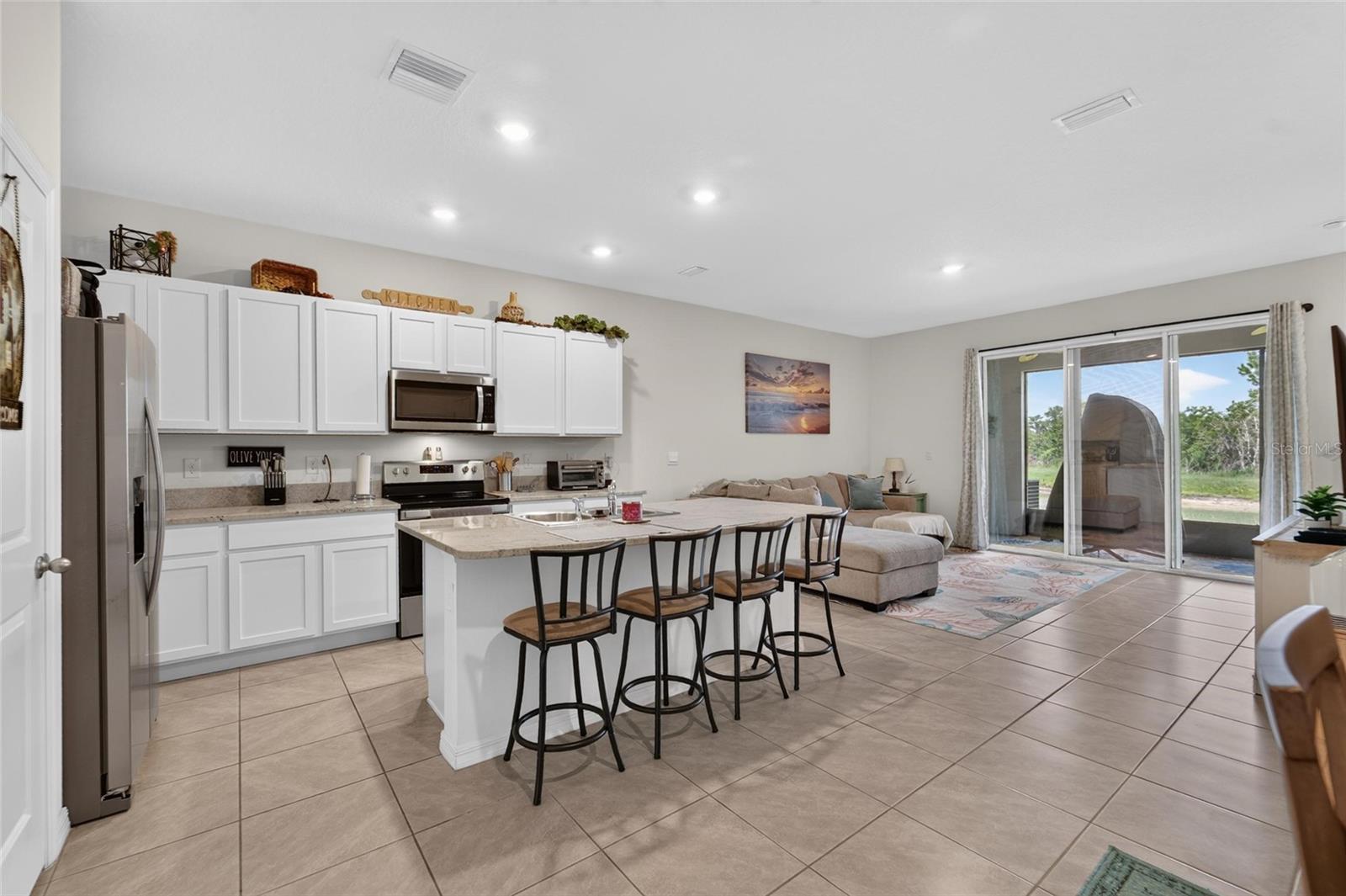 33046 MAJOR OAK DR — photo 8