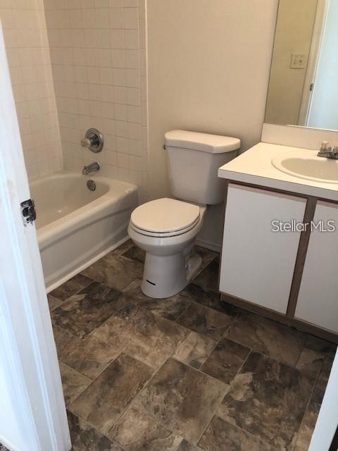 1735 FLUORSHIRE DR — photo 10