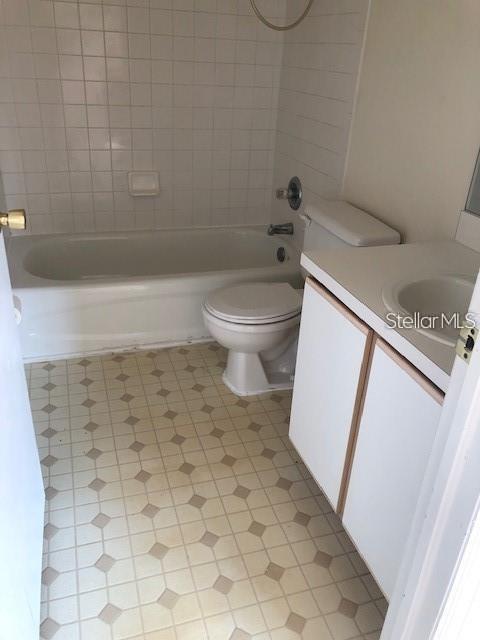 1735 FLUORSHIRE DR — photo 7