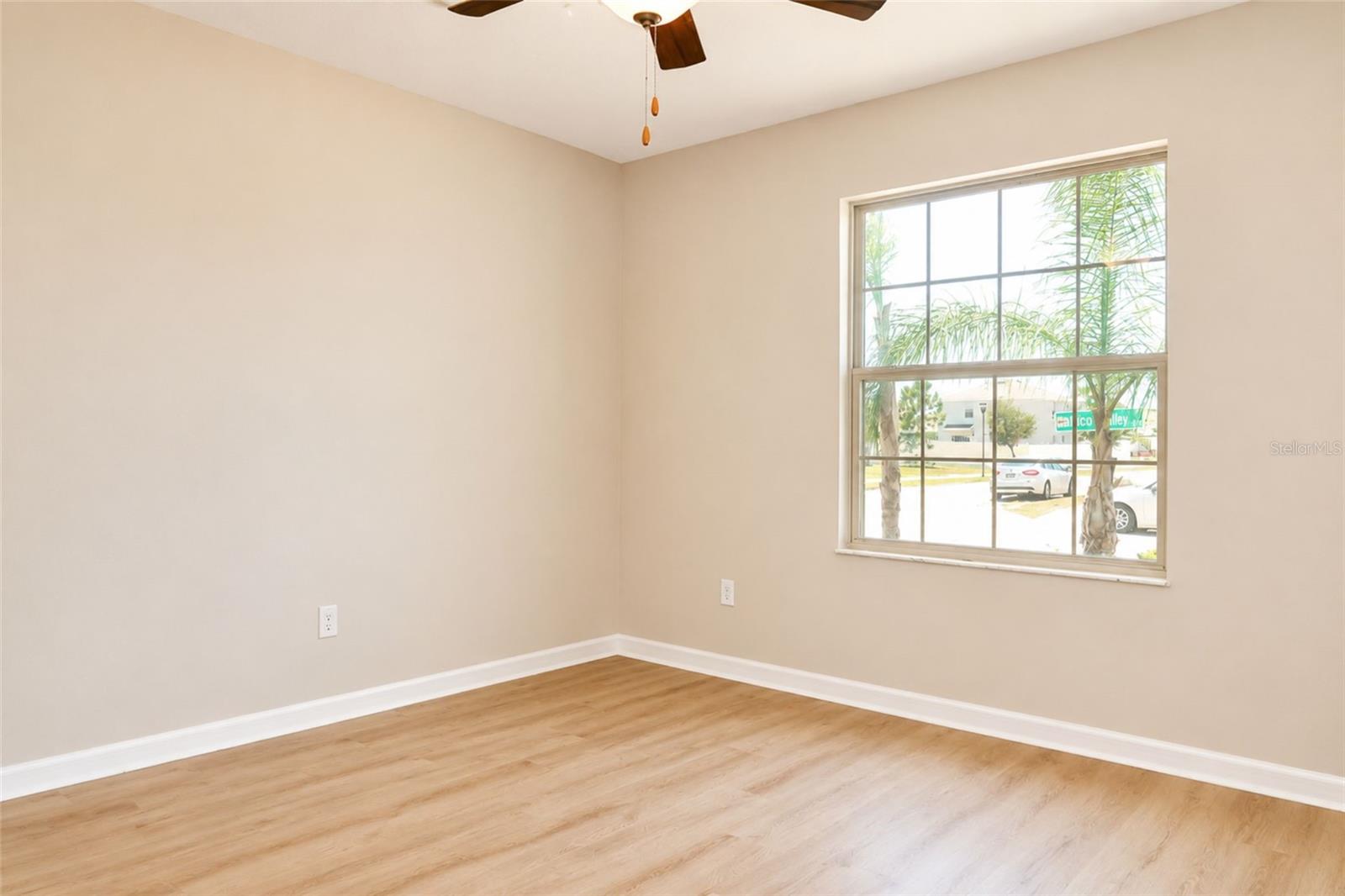 715 CALICO SCALLOP ST — photo 5