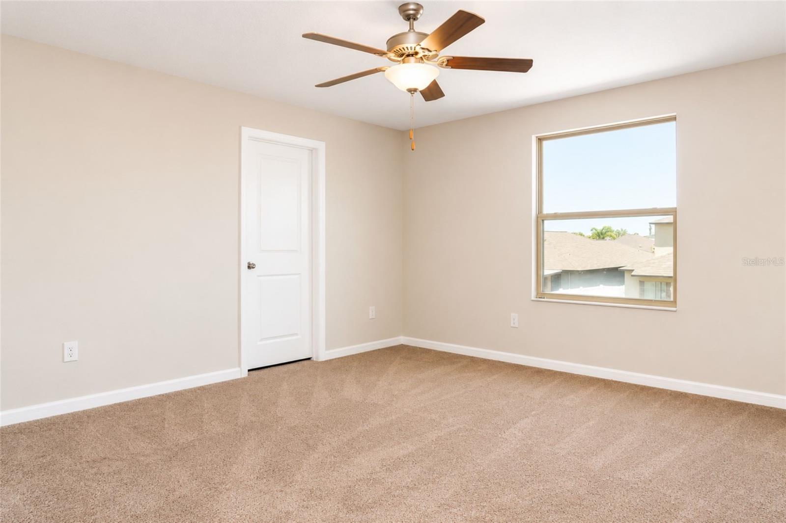 715 CALICO SCALLOP ST — photo 9