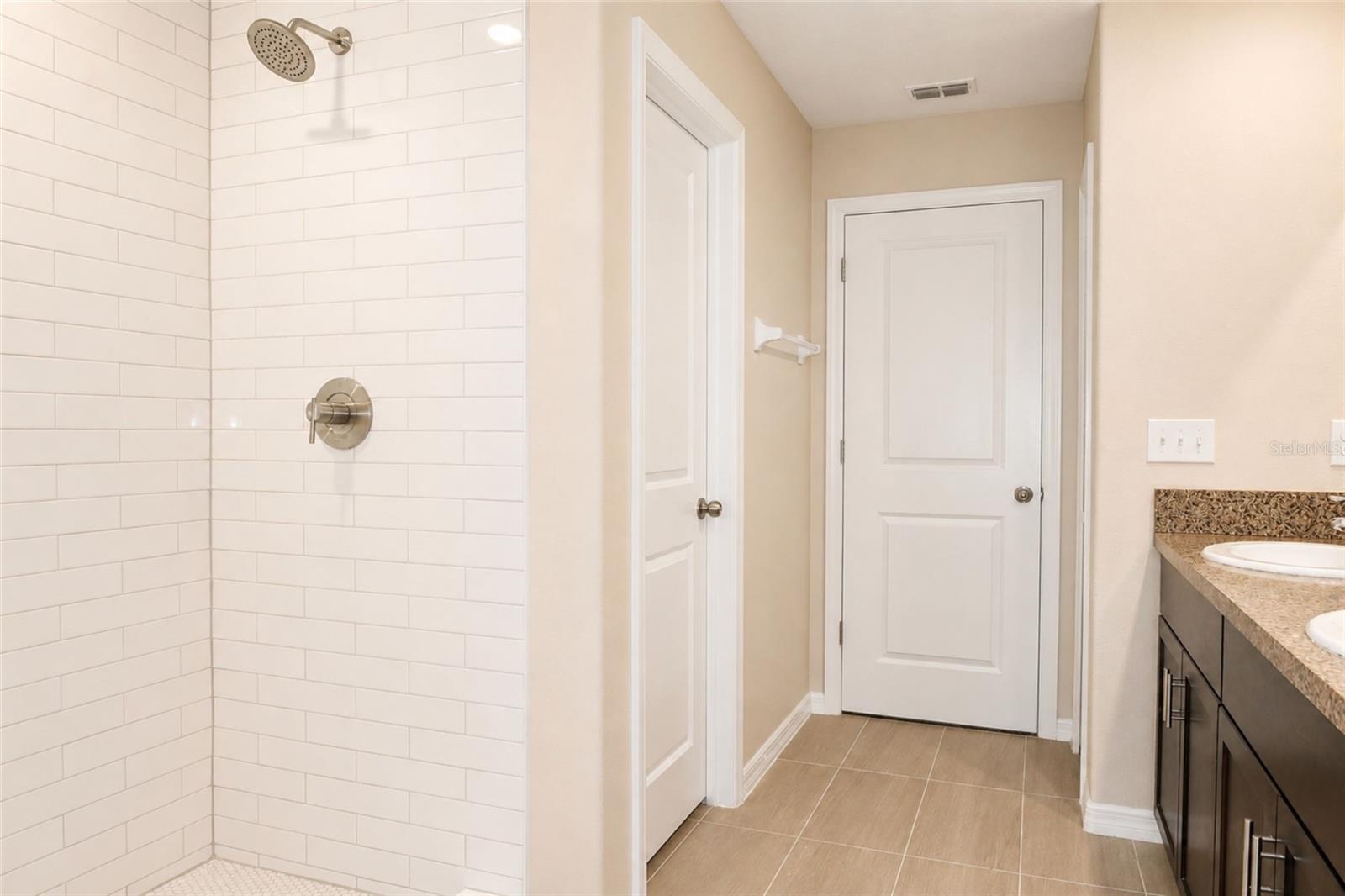 715 CALICO SCALLOP ST — photo 11