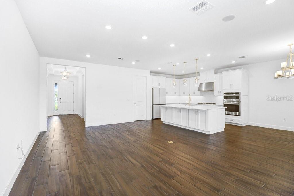 4911 CASERTA CT — photo 15