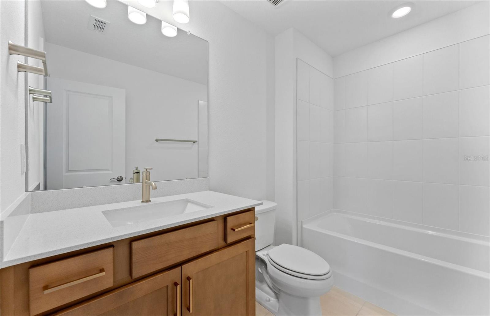 13816 SUNLIGHT MEADOW DR — photo 19
