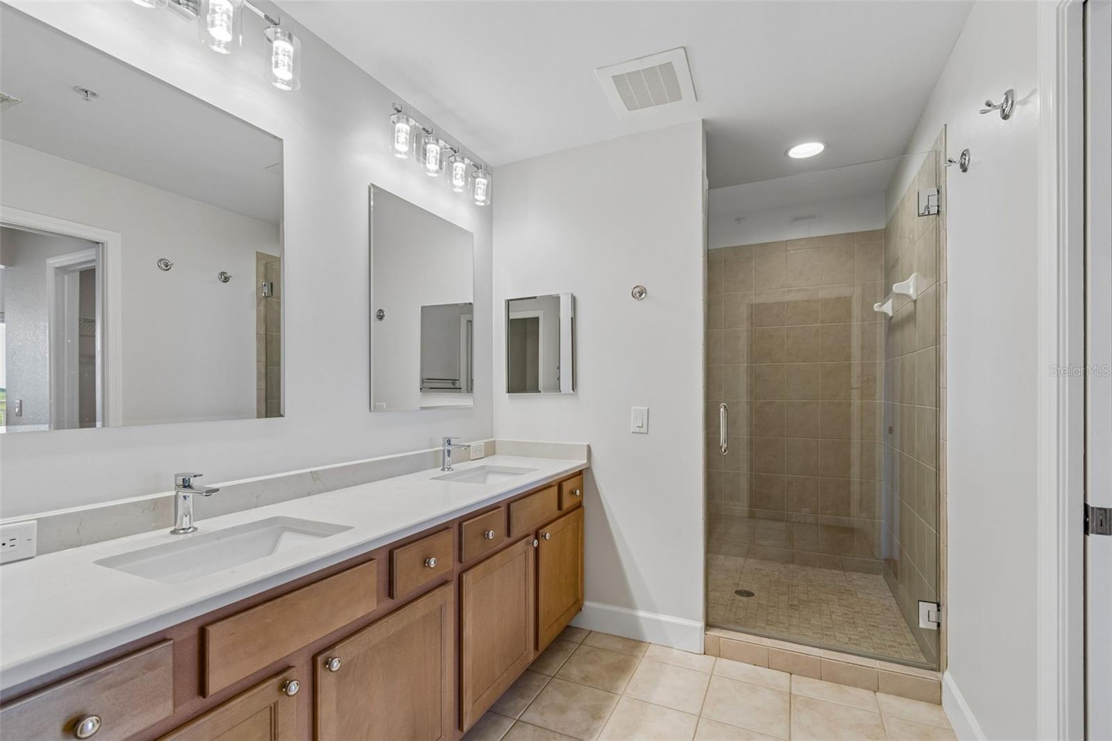 12033 GANDY BLVD N #151 — photo 34