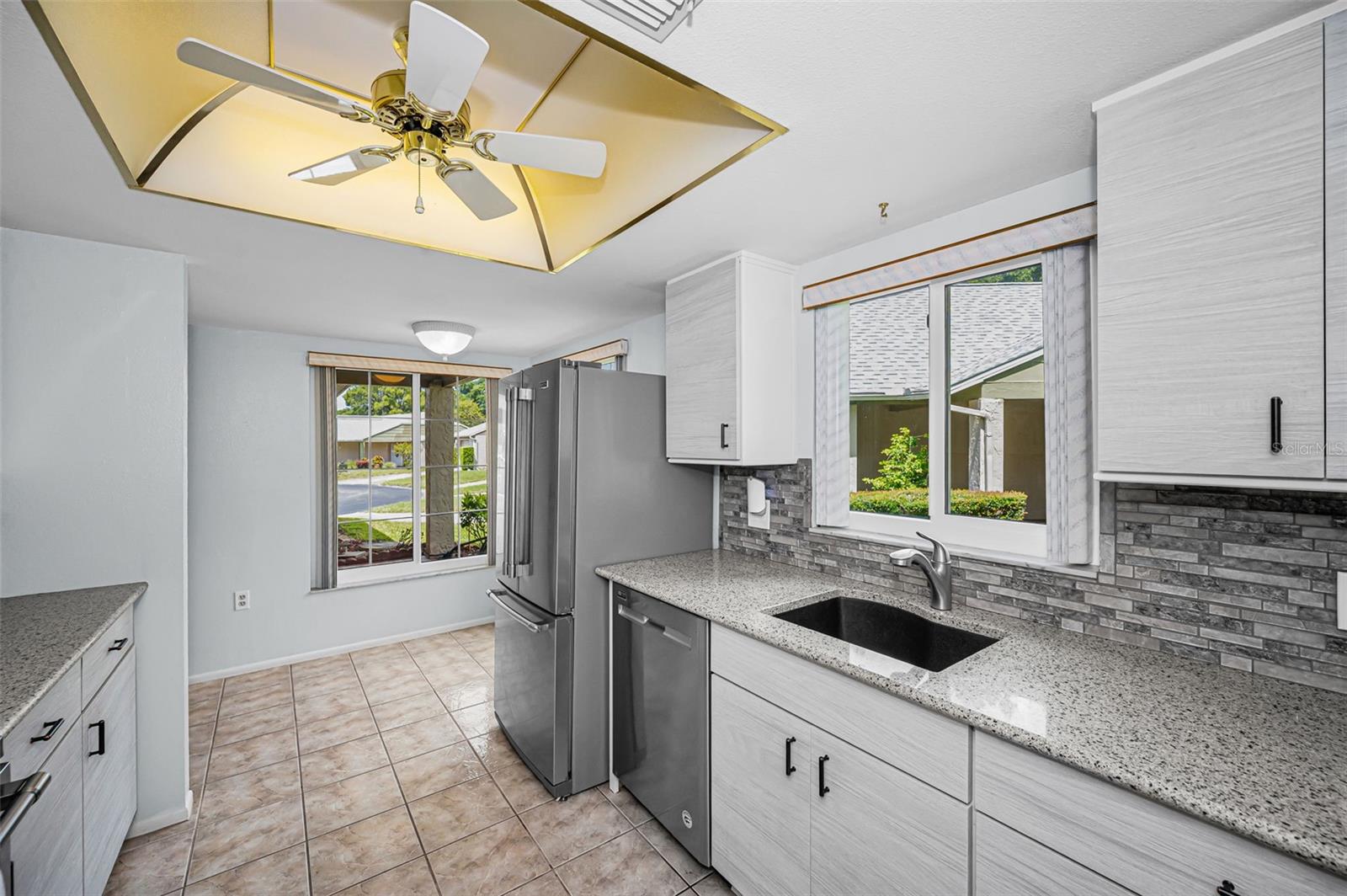 4876 BOONESBORO CT — photo 13