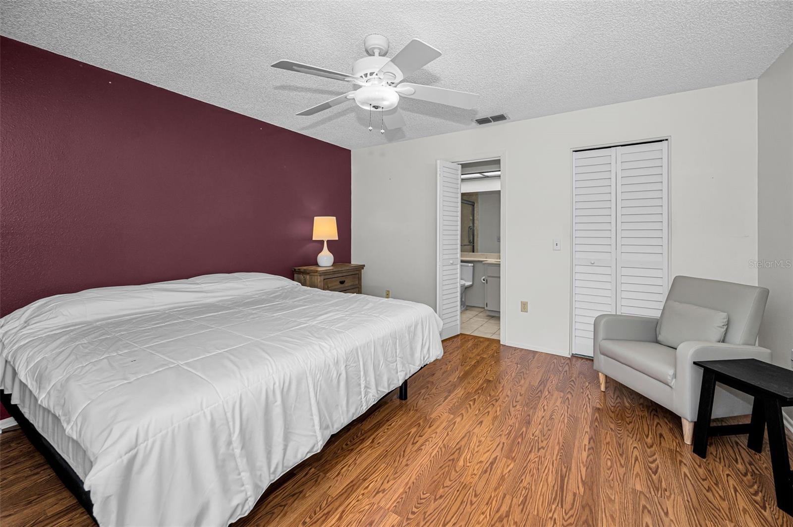 4876 BOONESBORO CT — photo 17